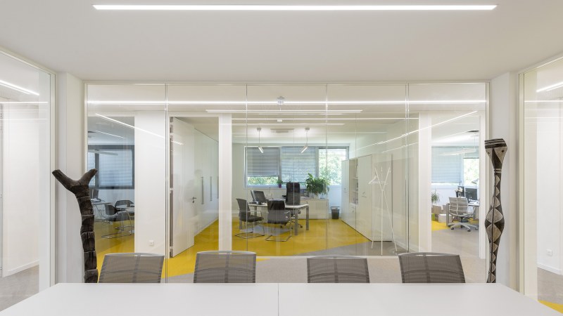 bureaux rénovation décoration locaux professionnels